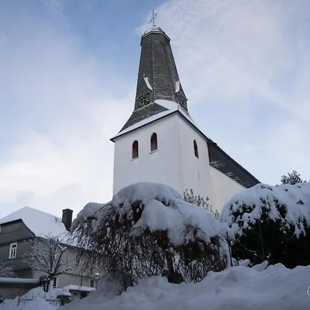 Am Waldrand * Bad Laasphe